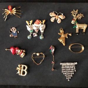 Vintage and new brooches